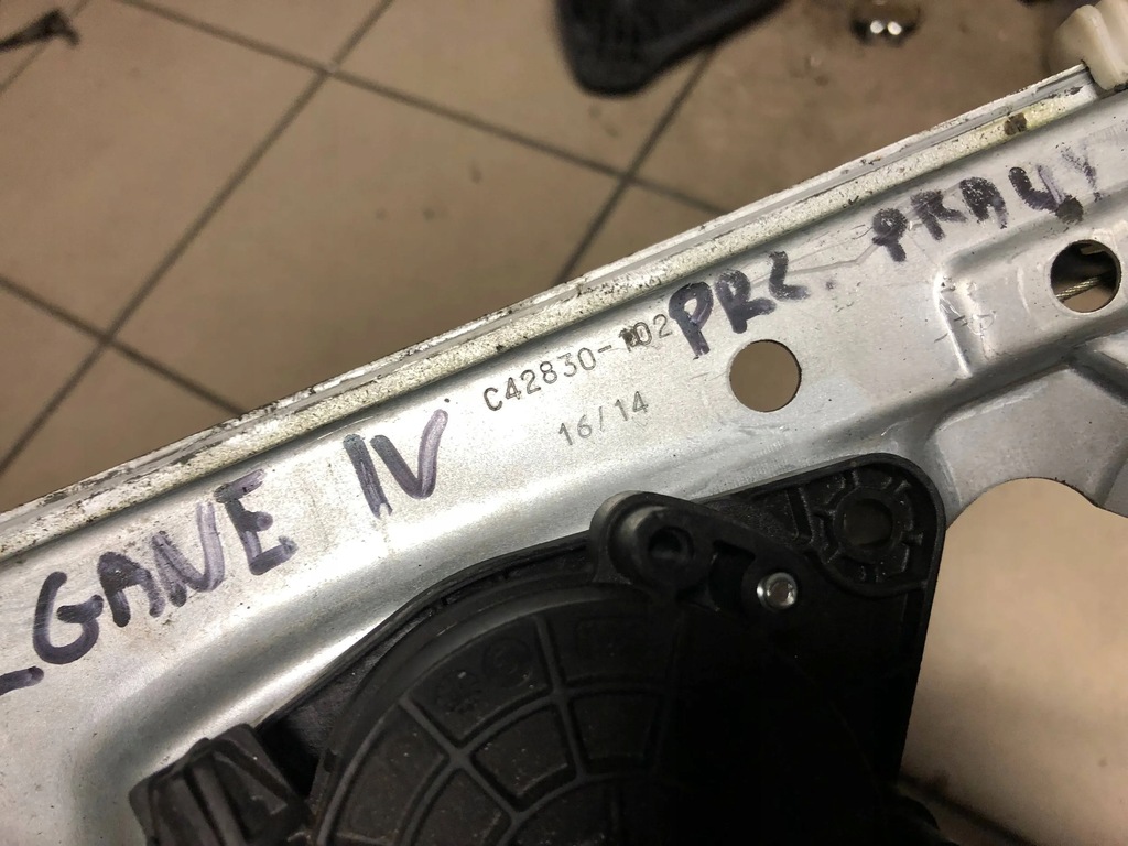 фото №8, Підйомник скло правий перед eu renault talisman