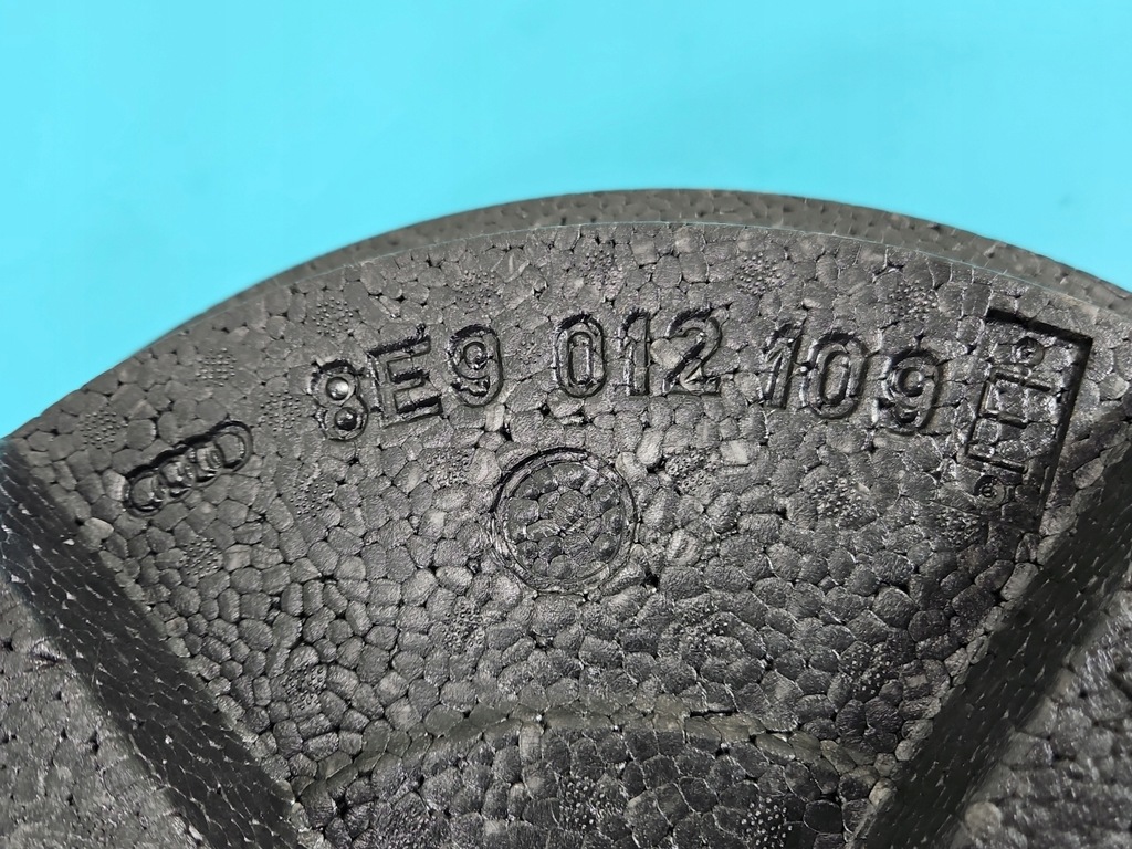 фото №10, Домкрат подъемник автомобильный трапециевидный audi a4 b7