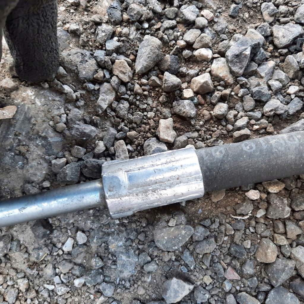 F02 шланг dynamic drive bmw 6786779 Цена