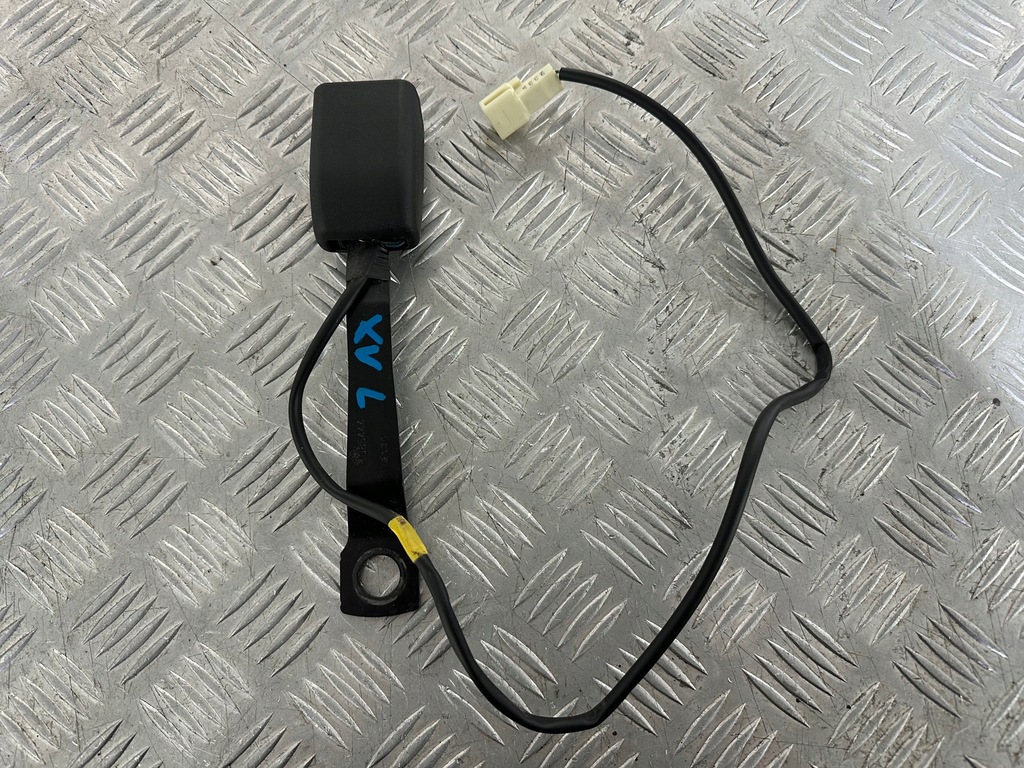 фото №1, Subaru xv i клипса поперечина левая водитель