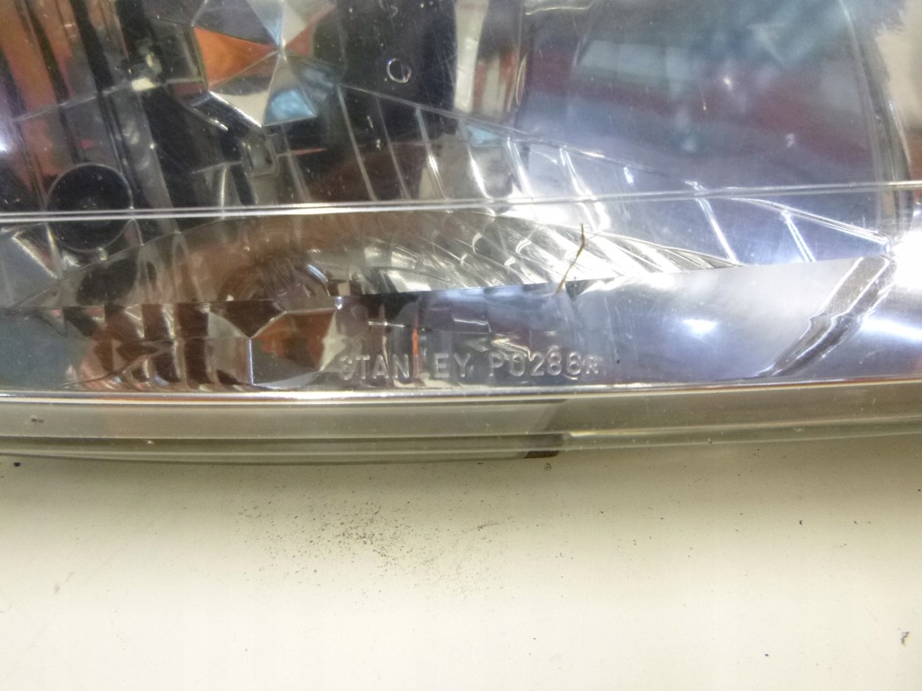 фото №6, Лампа передня mazda premacy 2000r. stanley