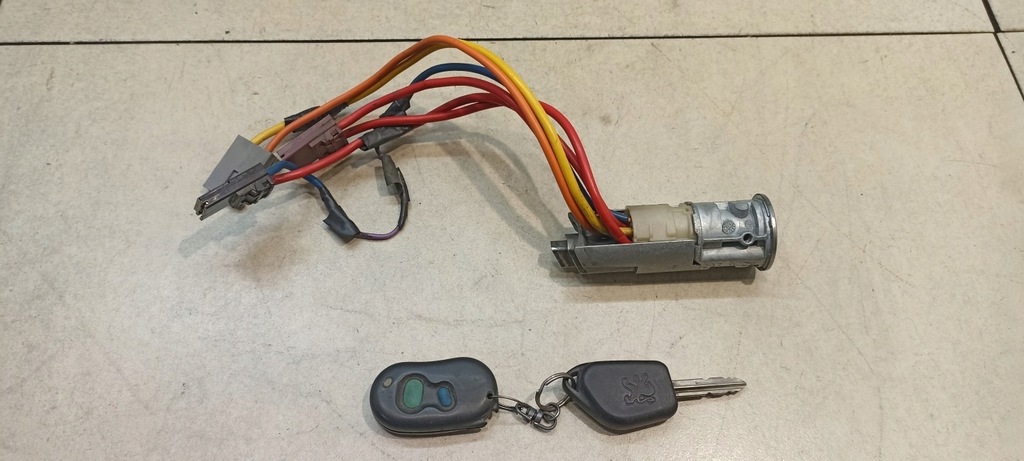 фото №5, Замок зажигания ключ peugeot partner 1.9