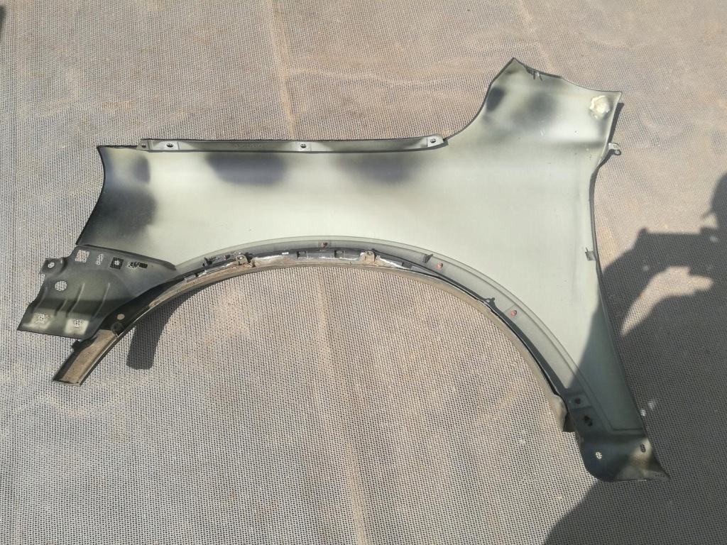 Крыло  правый  перед передний volvo xc 90 1 Киев