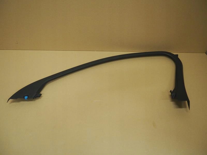 фото №1, Рамка пластик двері правих передніх volvo s90