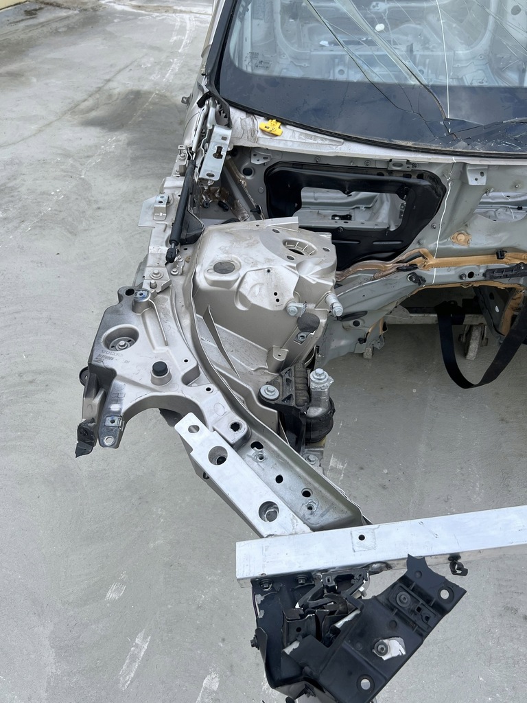 фото №5, 2023 volvo v90 cross country чверть передня