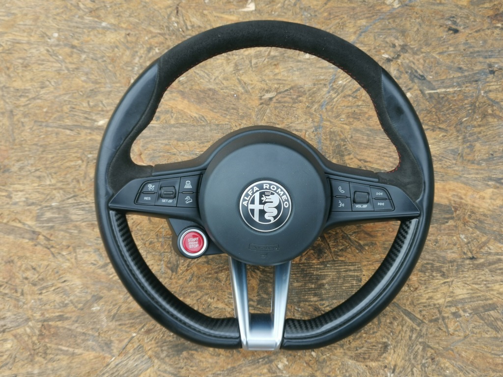 фото №1, Воздуховод alfa romeo stelvio quadrifoglio карбон