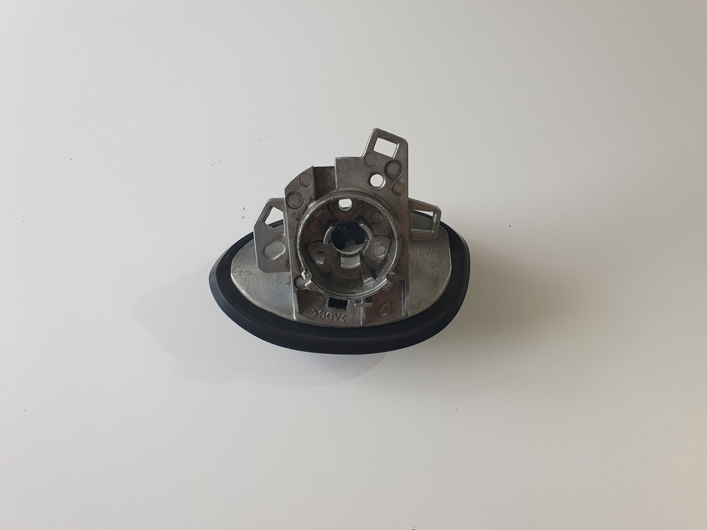 фото №1, Кронштейн важіль дзеркало праве mazda cx3 2015-