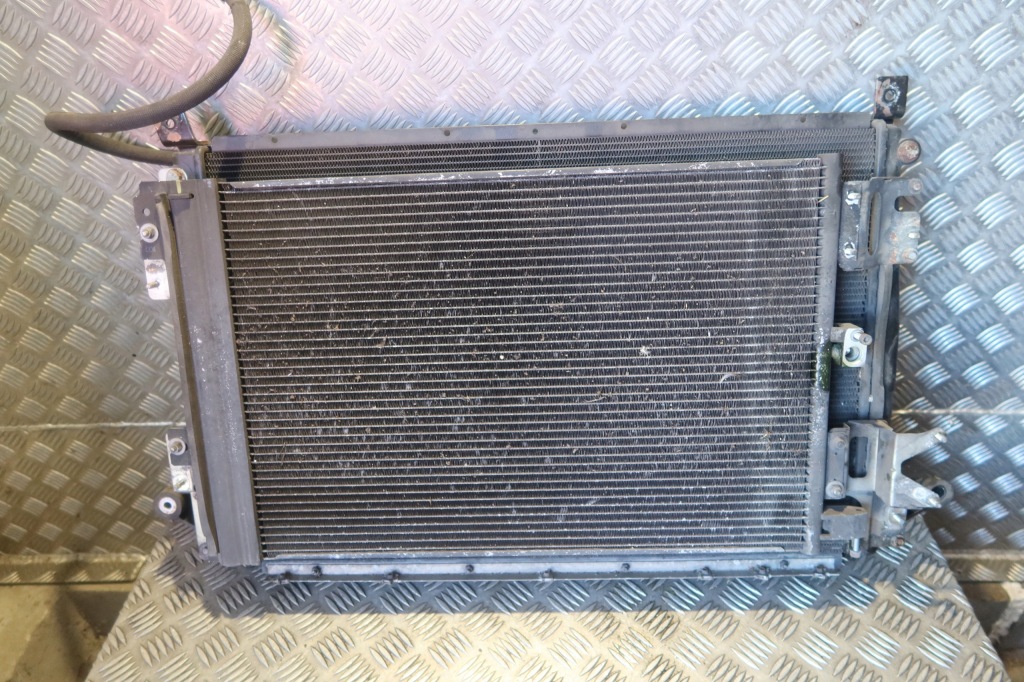 фото №1, Maserati granturismo pas передний вентилятор радиатор радиатор комплект