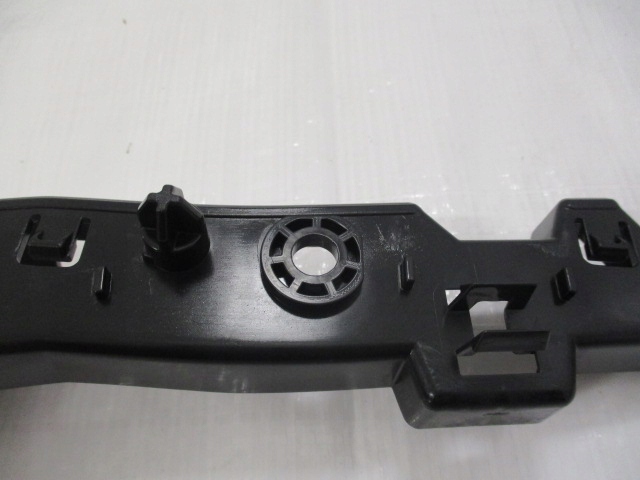 фото №8, Berlingo partner rifter doblo направляющая кронштейн крыло правый