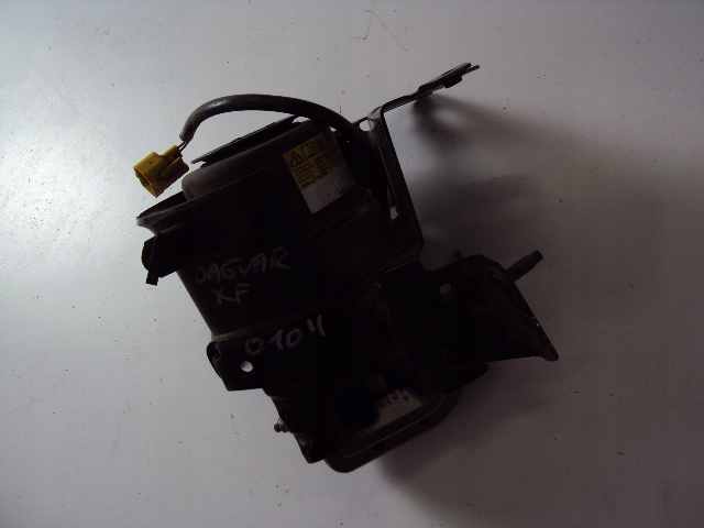 фото №3, Патрон капот jaguar xf 2010 rok