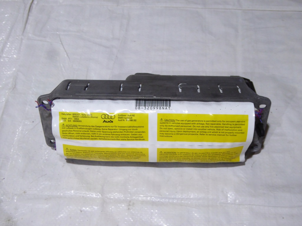 фото №1, Подушка пасажира права audi a3 03-08 8p0880202