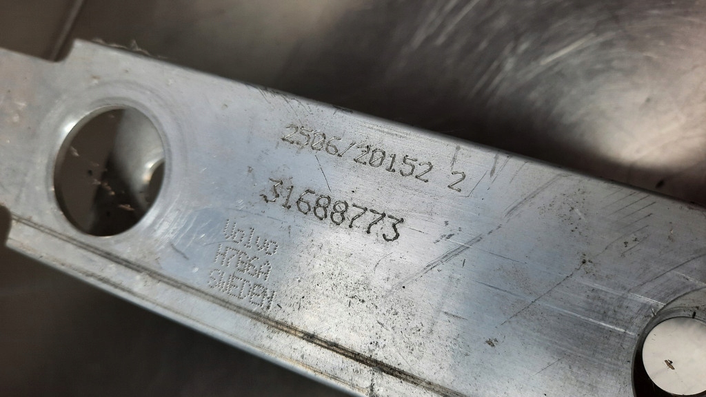 фото №13, Pas передній верхній підсилювач 31688773 volvo xc60 ii 18-25r