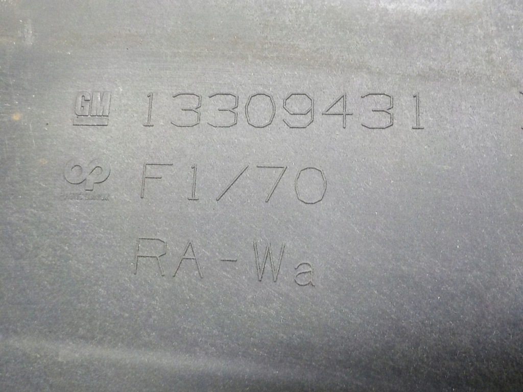 Opel astra j впуск повітря повітропровід жалюзі 13309431 Недорого