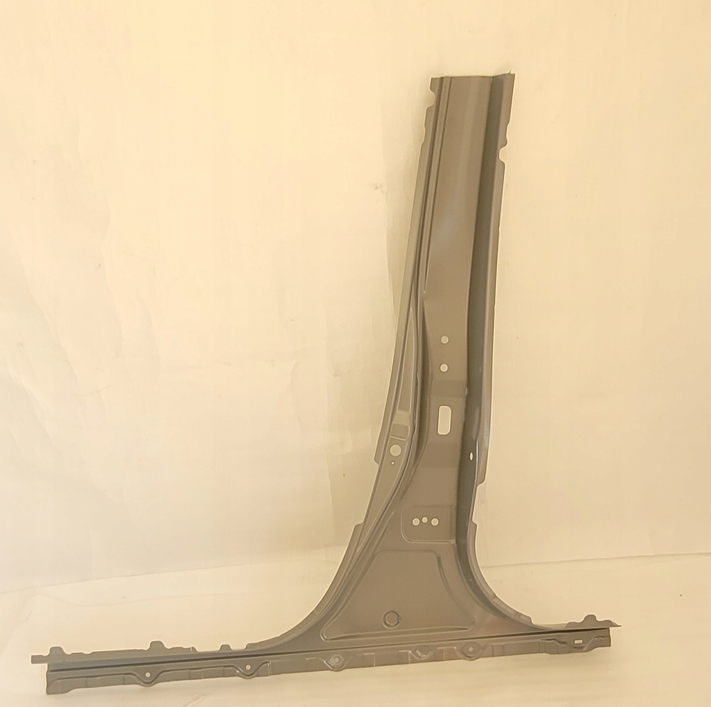 фото №7, Обшивка блок двигателя правый средний toyota yaris cross