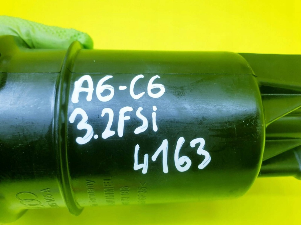 Основание корпус фильтра масла audi a6 c6 a4 b7 a8 2.4 3.2 fsi 06e115405a с Разборки