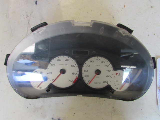 фото №1, Лічильник, приладова панель peugeot 206