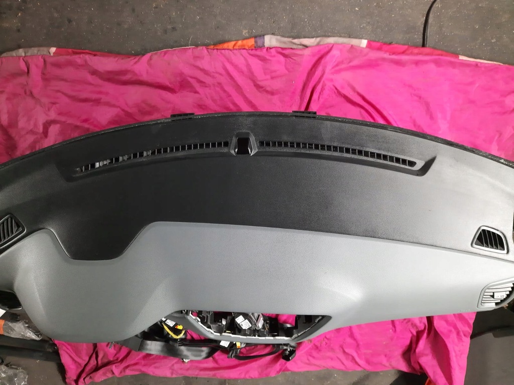 фото №4, Hyundai i20 15- подушка безпеки консоль комплект