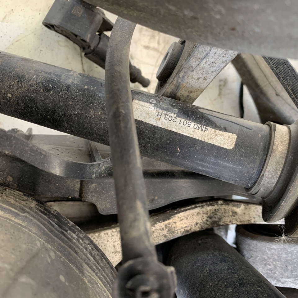 фото №10, Поворотный кулак правая задняя p.t рычаги подвеска приводной вал audi sq7 q7 4m 18r