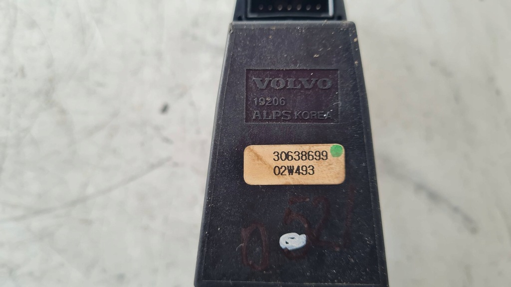 фото №9, Переключатель окон кнопки volvo v40 s40 i 30638699 europa