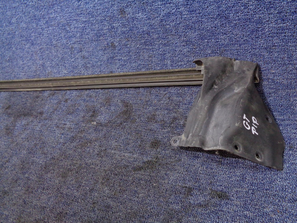 фото №5, Молдинг уплотнитель alfa romeo gt 03-10r. правая