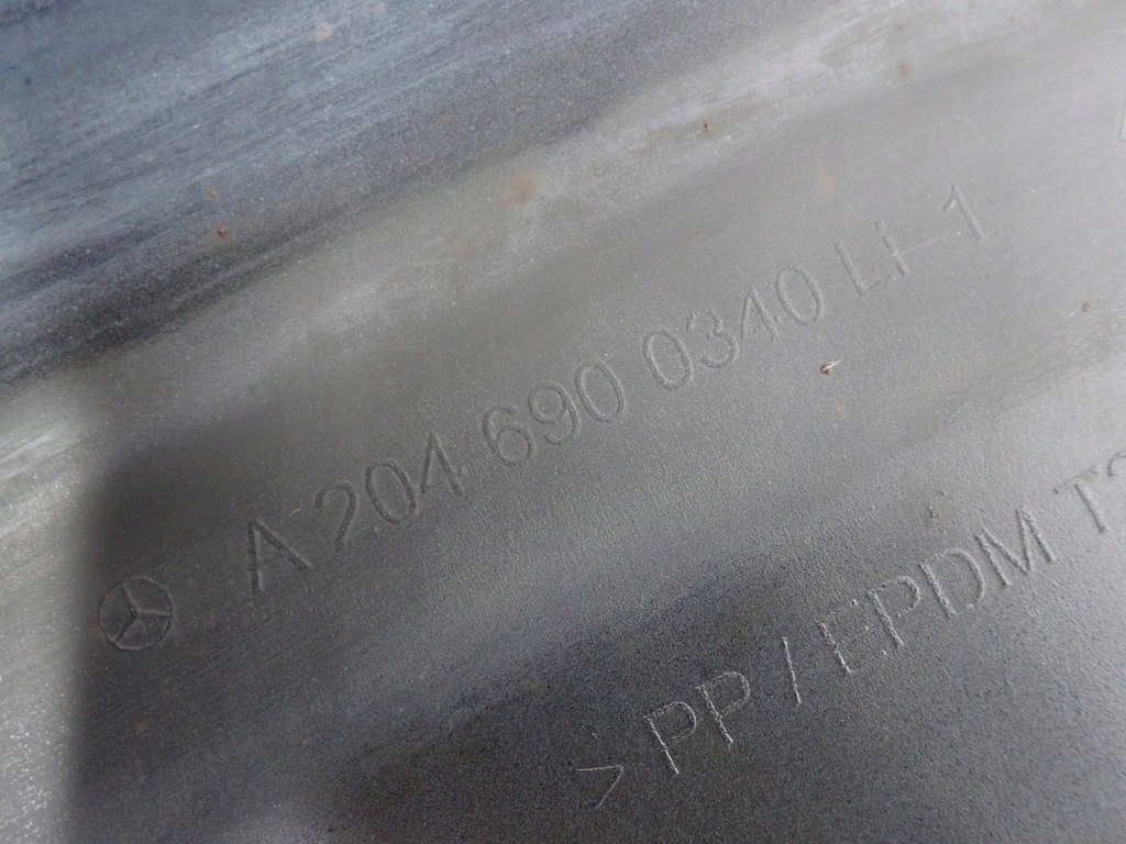 фото №9, Молдинг защита порог порог левая mercedes c-klasa w204 sedan 09r