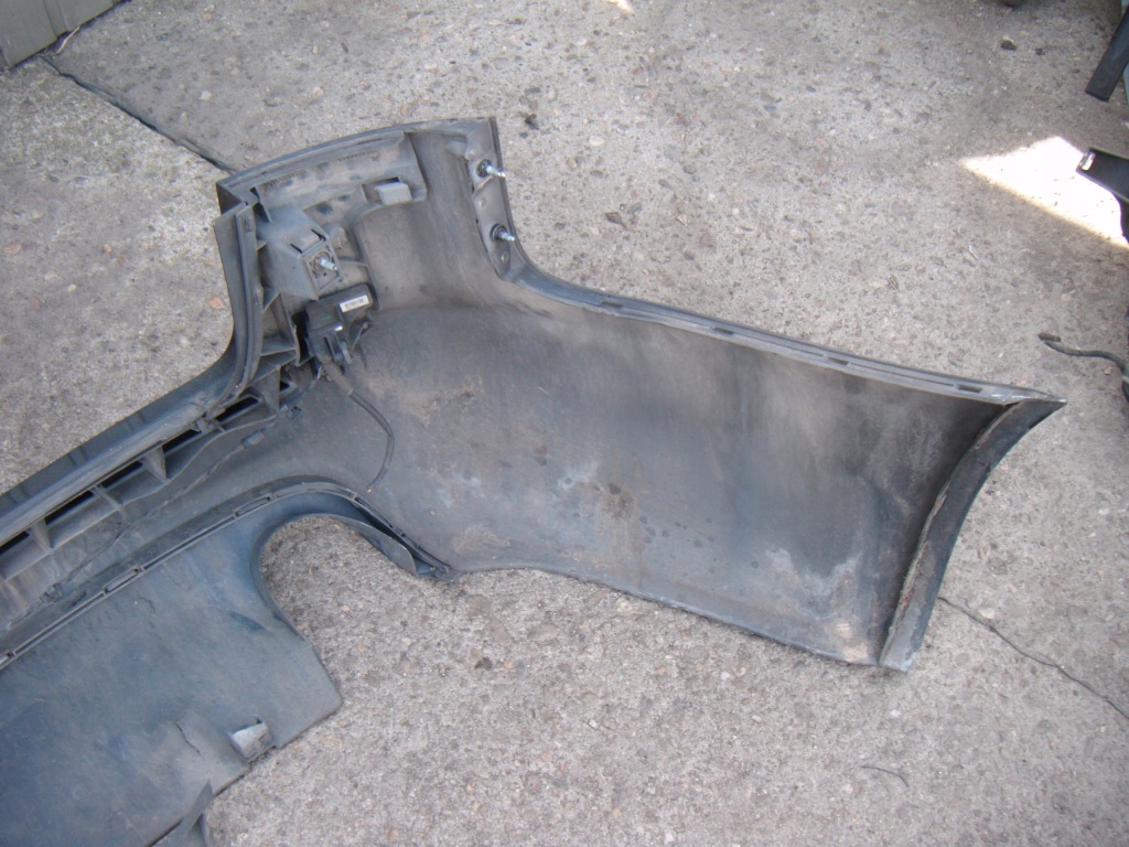 фото №8, Audi a6 c6 04-08 kombi бампер задняя pdc ly9b