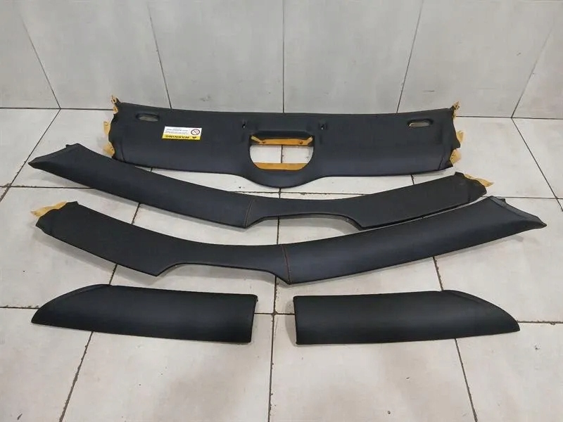 Частини обшивки стелі ferrari 599 gtb f141 685564 частини обшивки стелі Зі Шроту