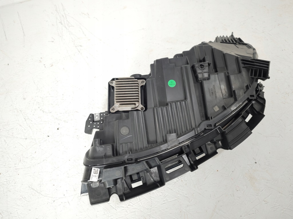 Tesla model 3 рестайлінг  23- full led фара фара правий правий 1760889-00-f Київ