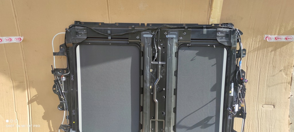 фото №10, Люк панорама комплект audi a8 d4 4h4077041