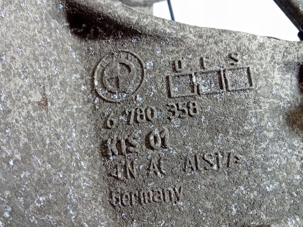 фото №7, Bmw 5 f11 3.0d 535d поворотний кулак права задня