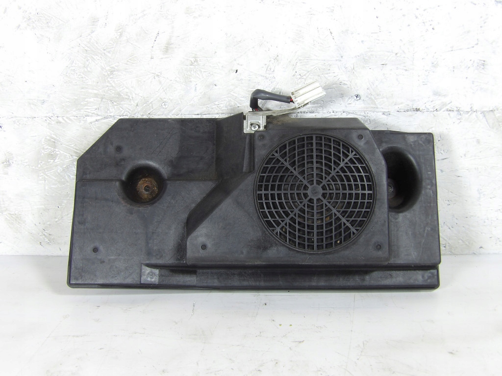 фото №1, Subaru forester iii сабвуфер 86301sc340