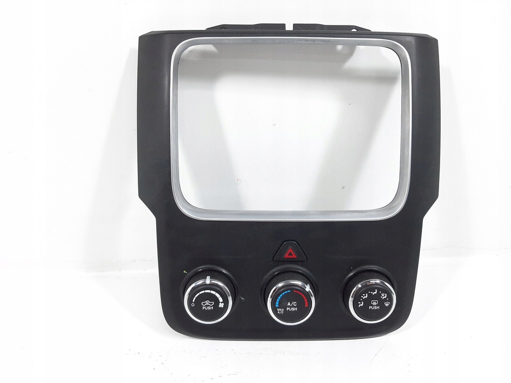 фото №1, Dodge ram 1500 14r панель обдув рамка p68186217ac