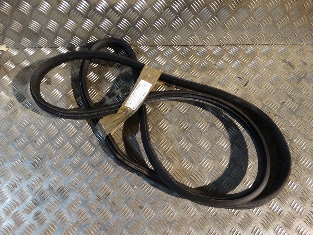 фото №1, Idealna прокладка двері права coupe mercedes w205 1