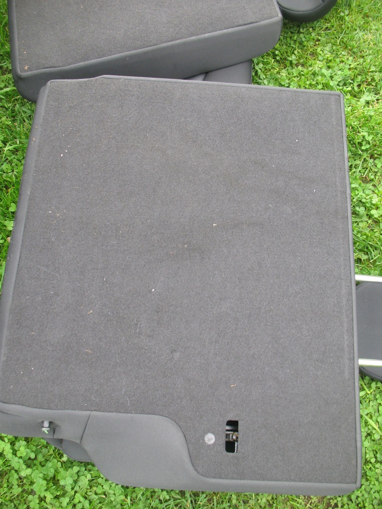 фото №14, Audi a1 8x 2011 заднє заднє сидіння