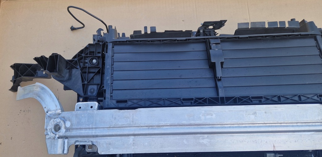 фото №11, Pas передний балка радиатор audi q7 lift 3.0 tdi kompletny jak новый