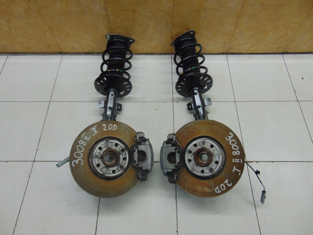 фото №1, Поворотний кулак амортизаторна стійка ліва права peugeot 3008 ii 2.0