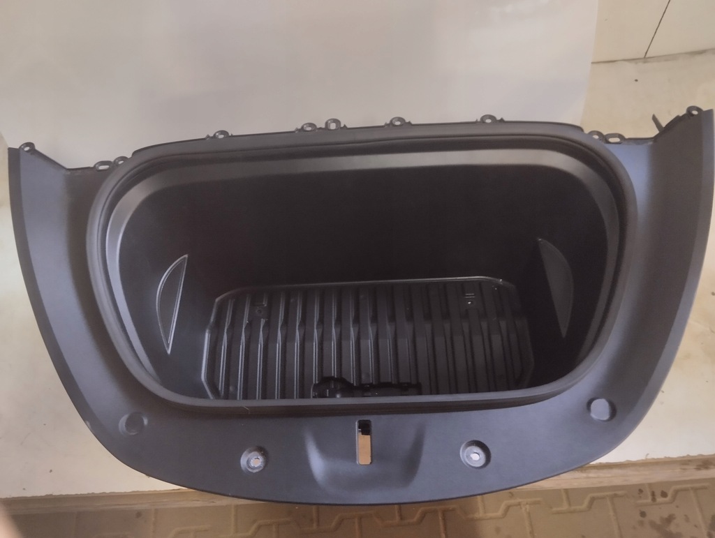 фото №1, Tesla y піддон перед