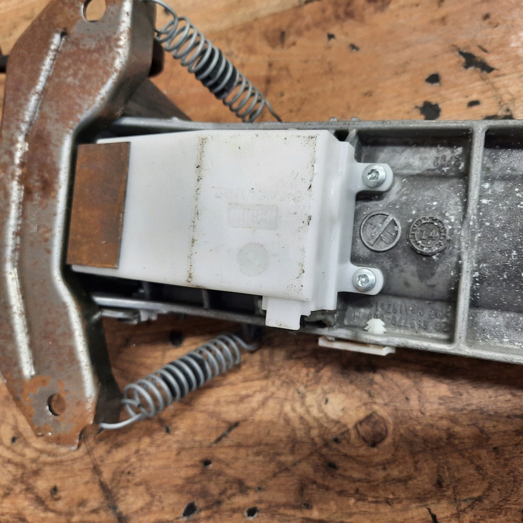 Bmw f32 колонка кермова ls685496501 Доставка