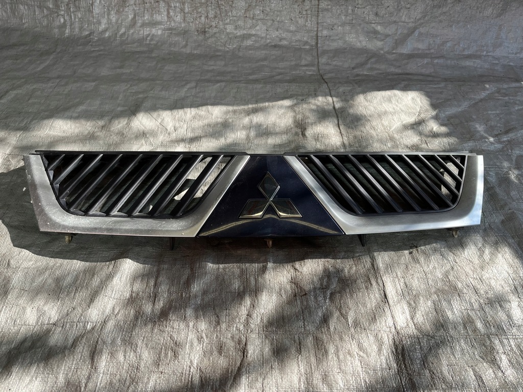 фото №1, Решётка радиатора решётка радиатора mitsubishi outlander ii 06-10