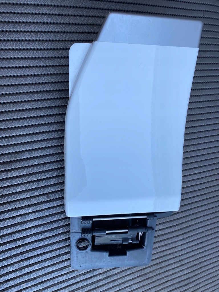 фото №1, Renault trafic iii крышка заливной топлива 781209835r