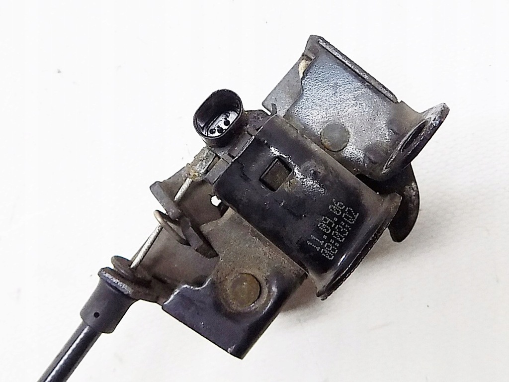 фото №4, Трос замок засов капот - mercedes r-klasa w251