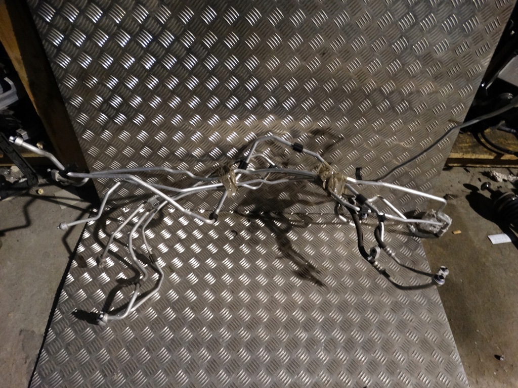 фото №1, Idealne kpl. провода кондиционера bmw g07 x7 1