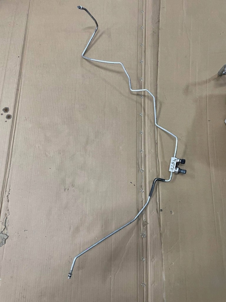 фото №1, Toyota camry viii xv70 2017- шланг кондиционера 2.5 гибрид eu