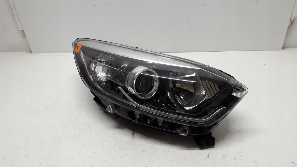 фото №9, Renault captur 1 13- лампа правая перед 260102734r