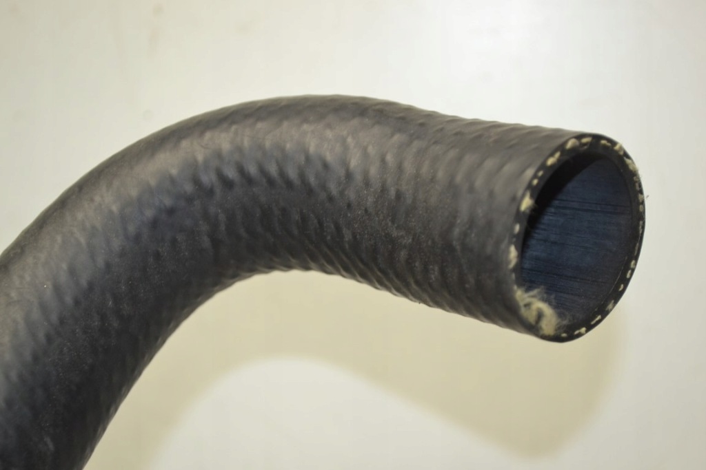 Mercedes w124 патрубок шланг радіатора тройник Недорого