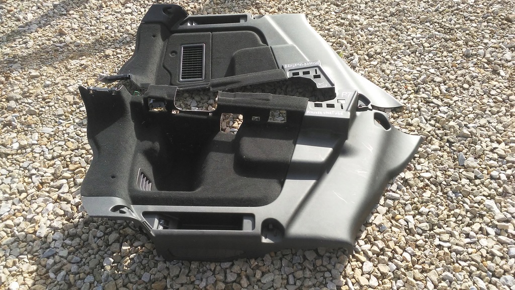 фото №2, Discovery sport обивка обшивка багажника 7 0sób