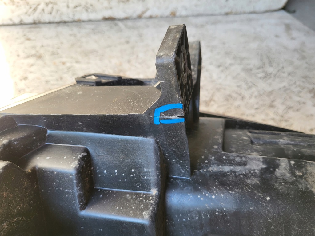 фото №10, Maxus- e deliver 3 лампа левая перед