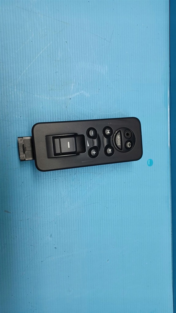 фото №1, Range rover l320 sport панель окон задняя