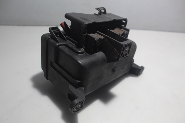 Купить Коробка предохранителей transit vii mk7 2.2tdci