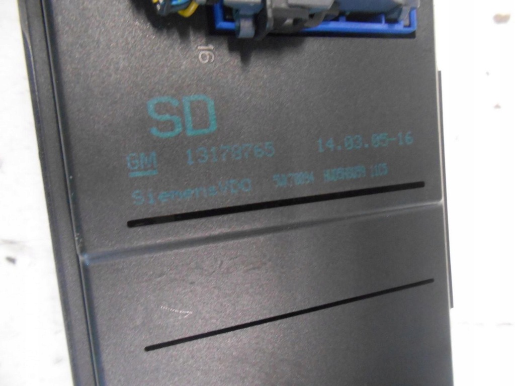 фото №6, Радіо cd дисплей ґрати обдув signum 13113145 7643104310 13178765 #